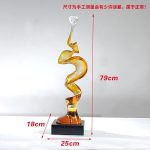 Creative model room, transparent resin sculpture, living room, desktop home, entrance niche, vertical high ornament, abstract decoration