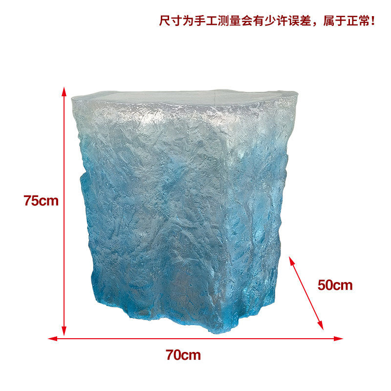 Light luxury creative transparent resin tea table, villa living room, model room, high-end designer, artistic crystal round table