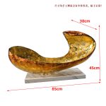 Modern minimalist hotel entrance foyer soft decoration with a high-end feel, niche transparent ornaments, resin sculptures, and artworks