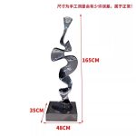 Creative model room, transparent resin sculpture, living room, desktop home, entrance niche, vertical high ornament, abstract decoration