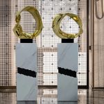 Modern minimalist creative sculpture fiberglass ornament, hotel club entrance, model room, sales office, soft decoration crafts