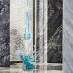 Transparent resin water droplet spray sculpture hotel large floor decoration villa living room entrance decoration art hanging decoration