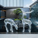 Transparent Crystal Deer Sculpture Large Hotel Sales Office Square Garden Staircase Resin Decoration Floor Decoration