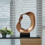 Modern minimalist creative sculpture fiberglass ornament, hotel club entrance, model room, sales office, soft decoration crafts