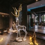 Transparent Crystal Deer Sculpture Large Hotel Sales Office Square Garden Staircase Resin Decoration Floor Decoration