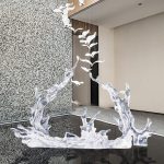 Modern luxury transparent resin foam ornament, large floor standing sculpture, hotel living room, foyer, model room artwork
